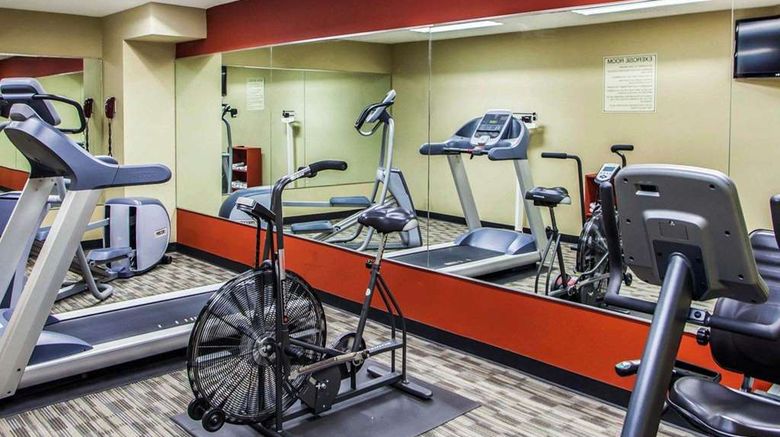 <b>Quality Inn Peoria Health</b>. Images powered by <a href="https://iceportal.shijigroup.com/" title="IcePortal" target="_blank">IcePortal</a>.