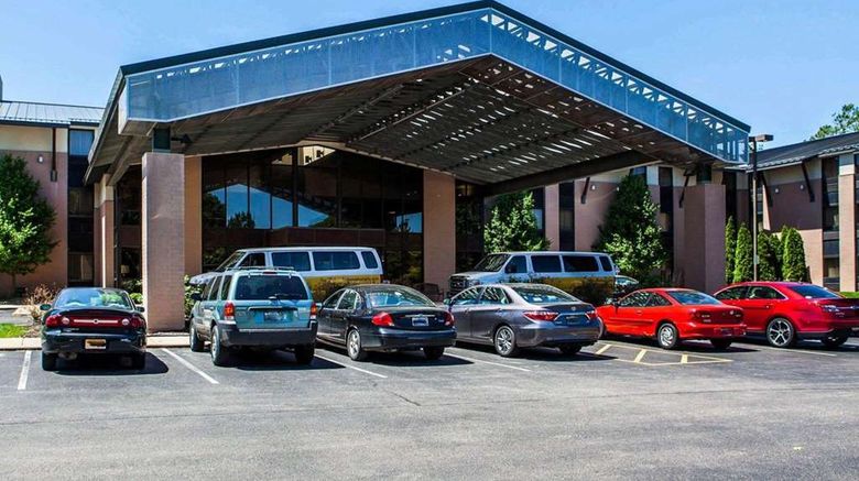 <b>Quality Inn Peoria Exterior</b>. Images powered by <a href="https://iceportal.shijigroup.com/" title="IcePortal" target="_blank">IcePortal</a>.