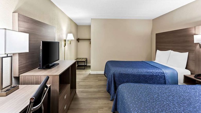 <b>Econo Lodge Willowbrook Room</b>. Images powered by <a href="https://iceportal.shijigroup.com/" title="IcePortal" target="_blank">IcePortal</a>.
