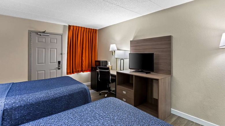 <b>Econo Lodge Willowbrook Room</b>. Images powered by <a href="https://iceportal.shijigroup.com/" title="IcePortal" target="_blank">IcePortal</a>.