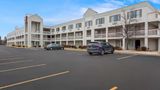 <b>Econo Lodge Willowbrook Exterior</b>. Images powered by <a href="https://iceportal.shijigroup.com/" title="IcePortal" target="_blank">IcePortal</a>.