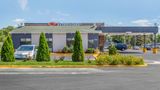 <b>Econo Lodge Shorewood Exterior</b>. Images powered by <a href="https://iceportal.shijigroup.com/" title="IcePortal" target="_blank">IcePortal</a>.