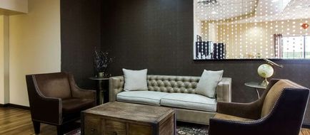 Quality Inn & Suites, Moline Lobby
