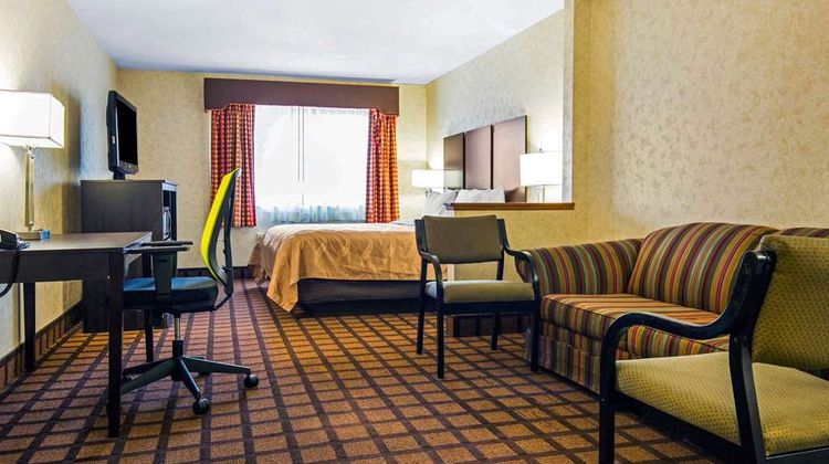 Quality Inn Monee Suite