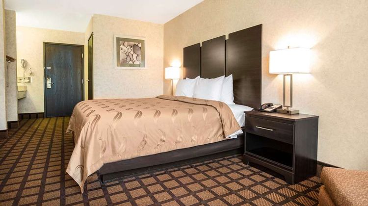 Quality Inn Monee Room