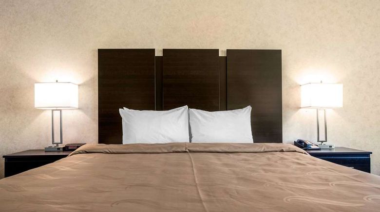 <b>Quality Inn Monee Room</b>. Images powered by <a href="https://iceportal.shijigroup.com/" title="IcePortal" target="_blank">IcePortal</a>.