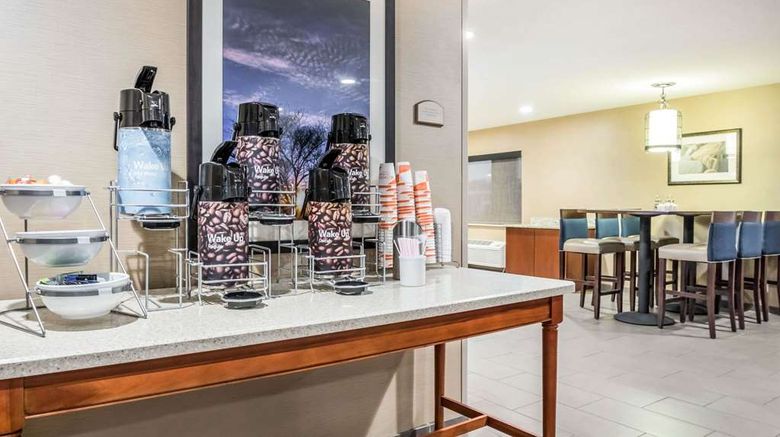 <b>Comfort Inn Ottawa Starved Rock Area Restaurant</b>. Images powered by <a href="https://iceportal.shijigroup.com/" title="IcePortal" target="_blank">IcePortal</a>.