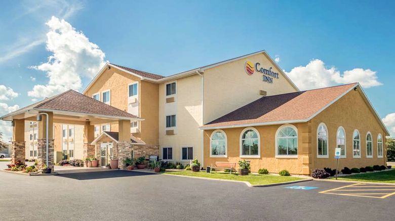 Comfort Inn Ottawa Starved Rock Area Exterior. Images powered by <a href="https://iceportal.shijigroup.com" target="_blank" rel="noopener">Ice Portal</a>.