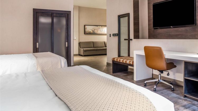Cambria Chicago Loop - Theatre District Suite