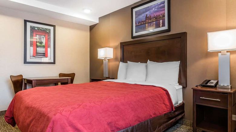 <b>Rodeway Inn Chicago-Evanston Room</b>. Images powered by <a href="https://iceportal.shijigroup.com/" title="IcePortal" target="_blank">IcePortal</a>.