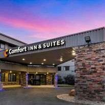 Comfort Inn & Suites North at Pyramids