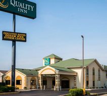 Quality Inn Hotel Franklin Exterior