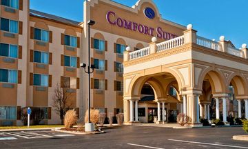 Comfort Suites