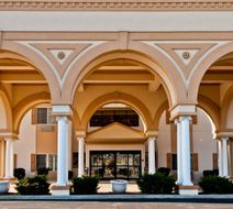 Comfort Suites Exterior