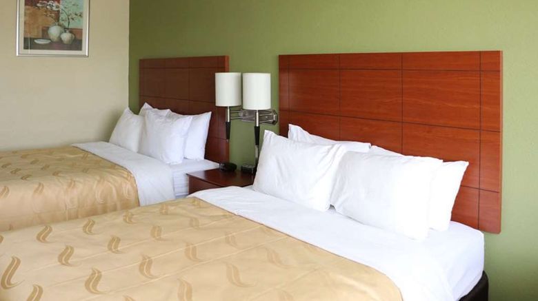 <b>Quality Inn Evansville Eastland Area Room</b>. Images powered by <a href="https://iceportal.shijigroup.com/" title="IcePortal" target="_blank">IcePortal</a>.