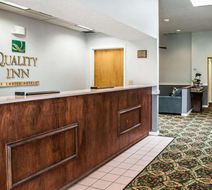 Quality Inn Lobby