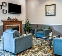 Quality Inn Lobby