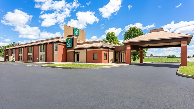<b>Quality Inn Exterior</b>. Images powered by <a href="https://iceportal.shijigroup.com/" title="IcePortal" target="_blank">IcePortal</a>.