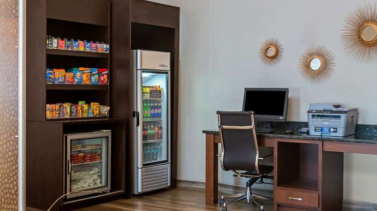 Comfort Suites Vincennes Other