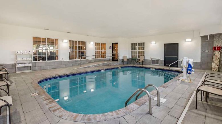 <b>Comfort Inn Crawfordsville Pool</b>. Images powered by <a href="https://iceportal.shijigroup.com/" title="IcePortal" target="_blank">IcePortal</a>.