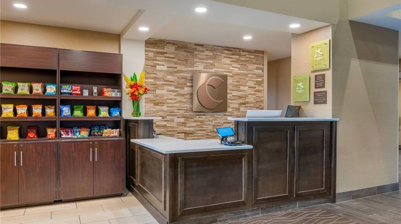 <b>Comfort Inn Crawfordsville Lobby</b>. Images powered by <a href="https://iceportal.shijigroup.com/" title="IcePortal" target="_blank">IcePortal</a>.