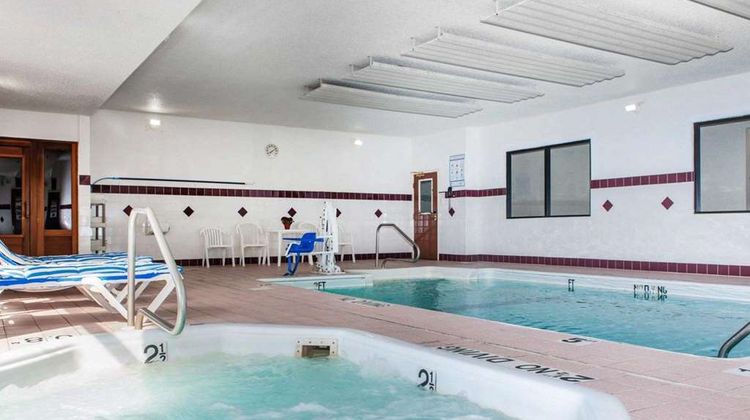 Sleep Inn Elkhart North Pool