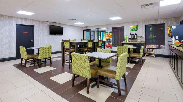 <b>Quality Inn & Suites, Sellersburg Restaurant</b>. Images powered by <a href="https://iceportal.shijigroup.com/" title="IcePortal" target="_blank">IcePortal</a>.