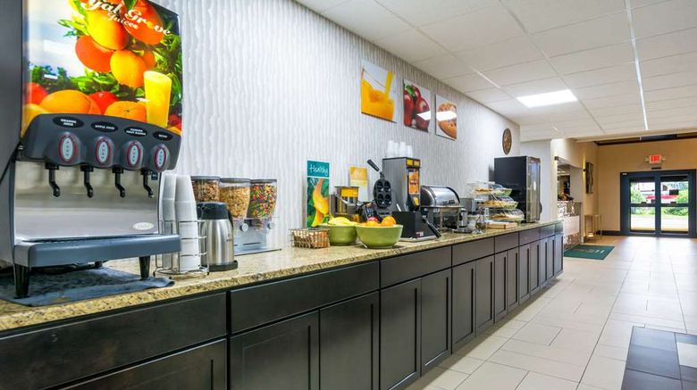 <b>Quality Inn & Suites, Sellersburg Restaurant</b>. Images powered by <a href="https://iceportal.shijigroup.com/" title="IcePortal" target="_blank">IcePortal</a>.