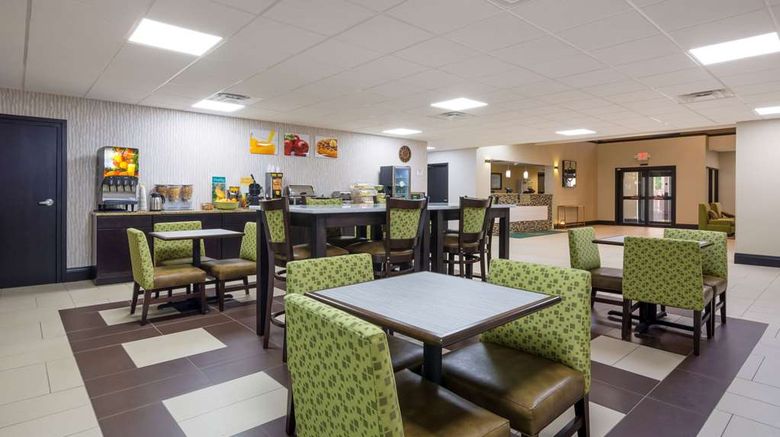 <b>Quality Inn & Suites, Sellersburg Restaurant</b>. Images powered by <a href="https://iceportal.shijigroup.com/" title="IcePortal" target="_blank">IcePortal</a>.