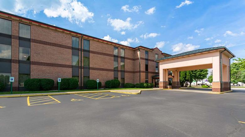 <b>Quality Inn & Suites, Sellersburg Exterior</b>. Images powered by <a href="https://iceportal.shijigroup.com/" title="IcePortal" target="_blank">IcePortal</a>.