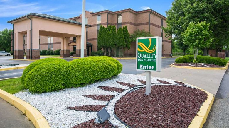 <b>Quality Inn & Suites, Sellersburg Exterior</b>. Images powered by <a href="https://iceportal.shijigroup.com/" title="IcePortal" target="_blank">IcePortal</a>.