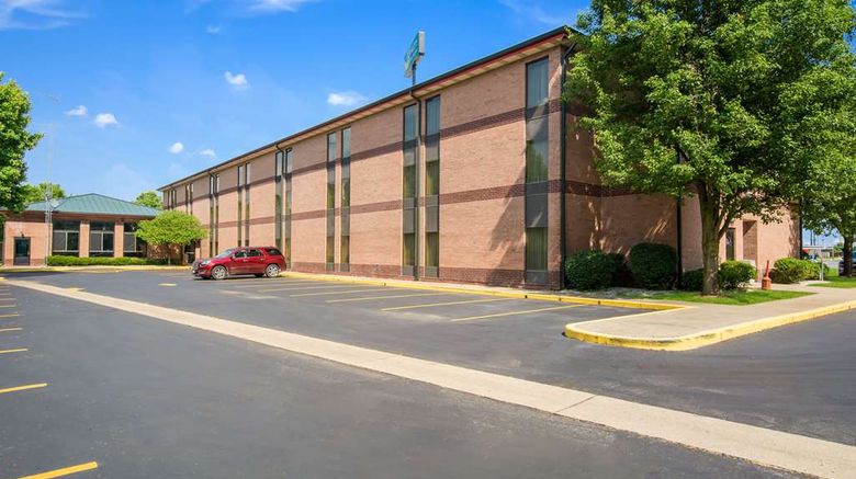 <b>Quality Inn & Suites, Sellersburg Exterior</b>. Images powered by <a href="https://iceportal.shijigroup.com/" title="IcePortal" target="_blank">IcePortal</a>.