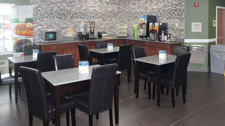 <b>Quality Inn North Vernon Restaurant</b>. Images powered by <a href="https://iceportal.shijigroup.com/" title="IcePortal" target="_blank">IcePortal</a>.