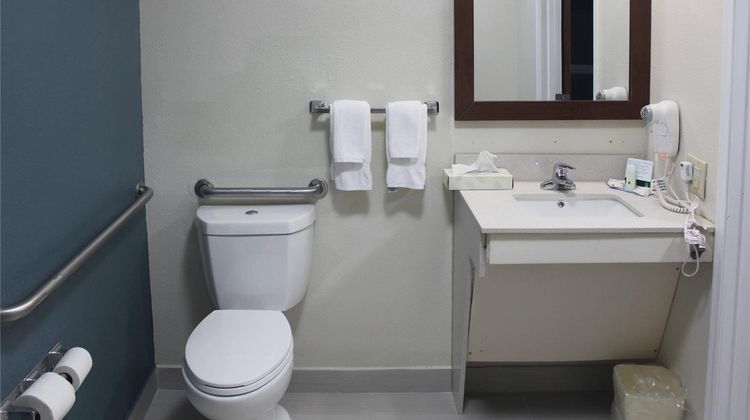Quality Inn North Vernon Room