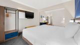<b>Comfort Suites Fort Wayne Room</b>. Images powered by <a href="https://iceportal.shijigroup.com/" title="IcePortal" target="_blank">IcePortal</a>.