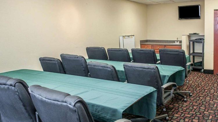 Quality Inn & Suites Meeting