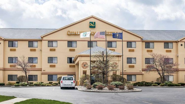 Quality Inn & Suites Exterior