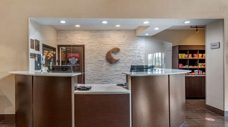 Comfort Suites Lobby