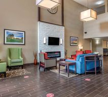 Comfort Suites Lobby