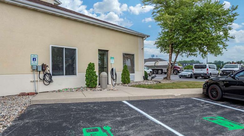 <b>Comfort Suites Other</b>. Images powered by <a href="https://iceportal.shijigroup.com/" title="IcePortal" target="_blank">IcePortal</a>.