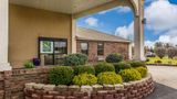 <b>Quality Inn Batesville Exterior</b>. Images powered by <a href="https://iceportal.shijigroup.com/" title="IcePortal" target="_blank">IcePortal</a>.