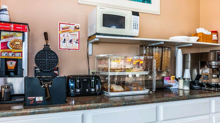 Econo Lodge Vincennes Restaurant