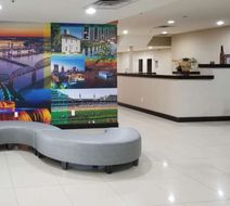 Quality Inn Corydon Lobby