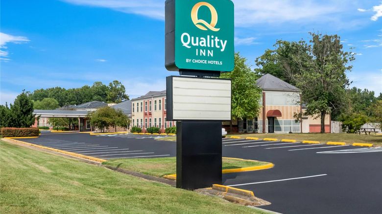 <b>Quality Inn Corydon Exterior</b>. Images powered by <a href="https://iceportal.shijigroup.com/" title="IcePortal" target="_blank">IcePortal</a>.