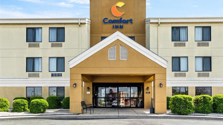 <b>Comfort Inn East, Evansville Exterior</b>. Images powered by <a href="https://iceportal.shijigroup.com/" title="IcePortal" target="_blank">IcePortal</a>.