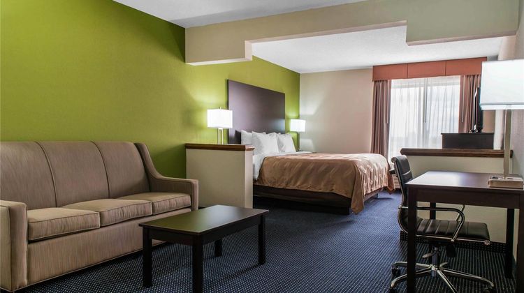 Quality Inn & Suites Anderson Room