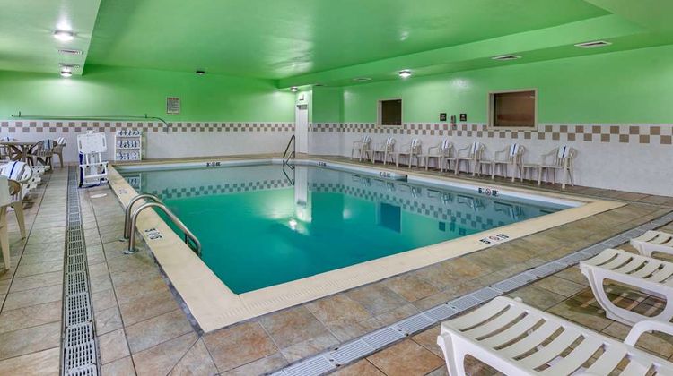 Comfort Inn & Suites Pool