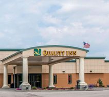 Quality Inn Huntingburg Jasper Exterior