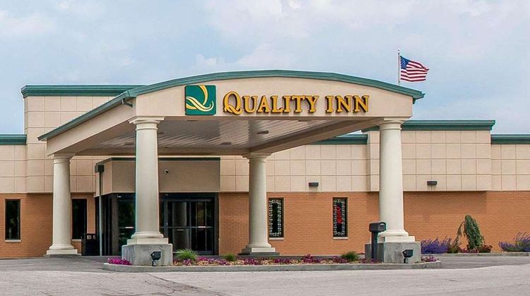 Quality Inn Huntingburg Jasper Exterior