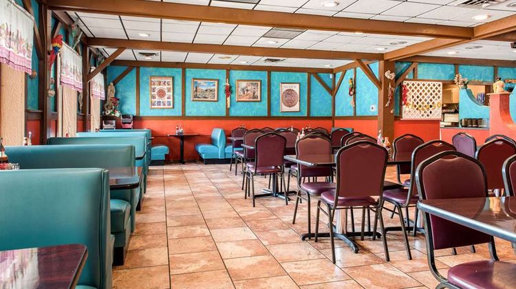 Quality Inn Huntingburg Jasper Restaurant